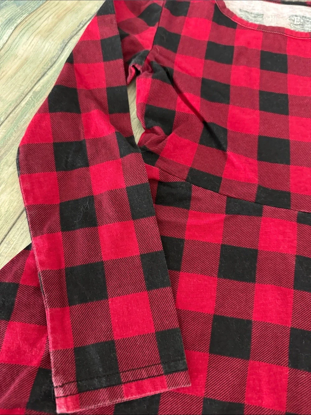 The Children's Place Red and Black Buffalo Plaid Long Sleeve Dress (Sz: 5/6) - Picture 5 of 9